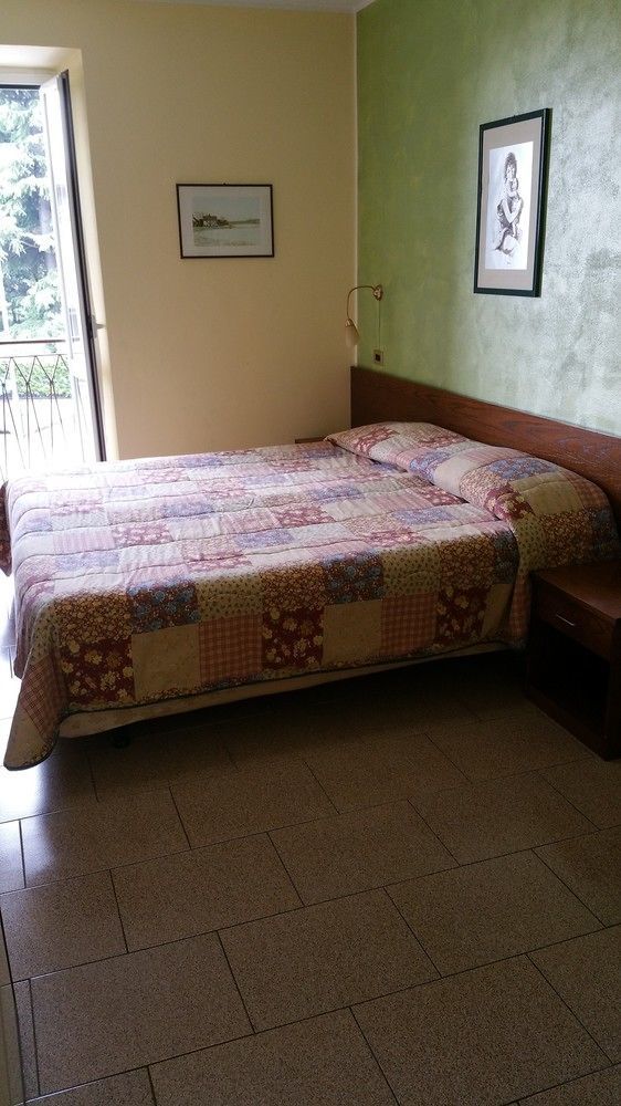 Hotel 5 Vie Almenno San Salvatore エクステリア 写真