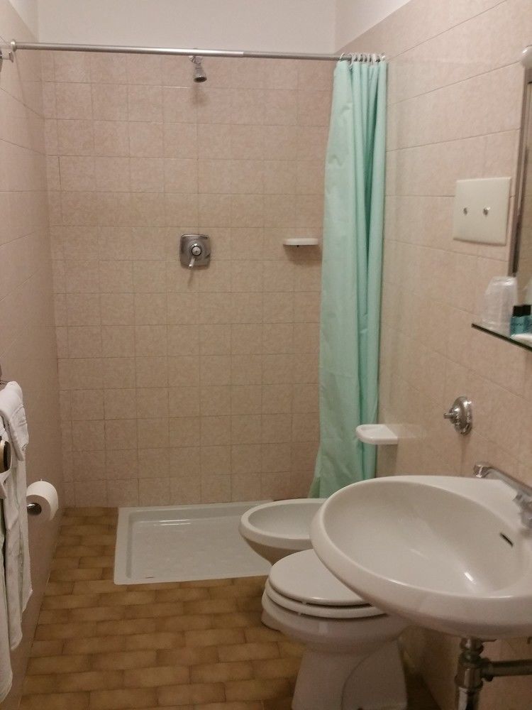 Hotel 5 Vie Almenno San Salvatore エクステリア 写真